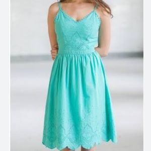 Soieblu Turquoise Green Eyelet Embroidered Dress size Medium